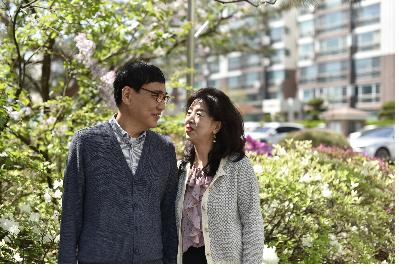 조동욱 교수(왼쪽) 부부