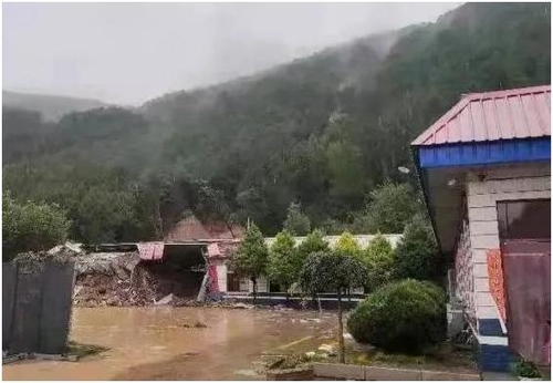 중국 산시성 폭우·산사태…탄광 생산 멈추고 경찰 4명 순직