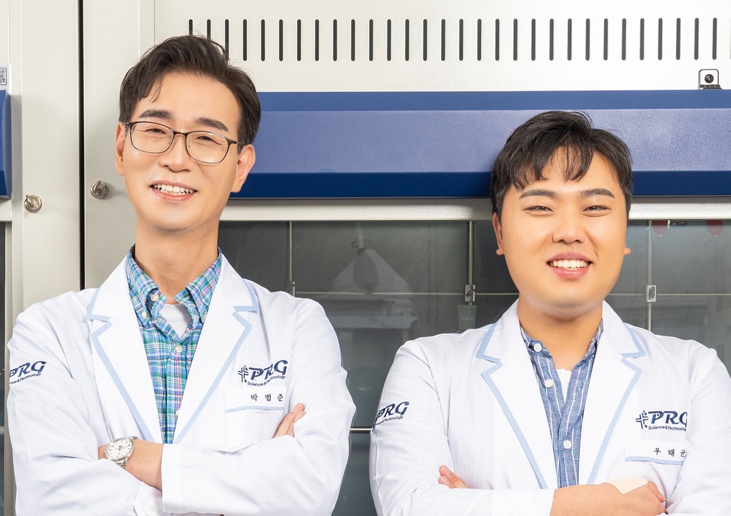 루게릭병 치료제 후보물질 개발한 박범준 교수(왼쪽)와 우태균 책임연구원
