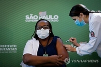브라질 1호 코로나 백신 접종 간호사 하원의원 출마