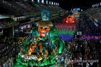 브라질, 오미크론 확산으로 카니발축제 정상적 개최 어려울듯