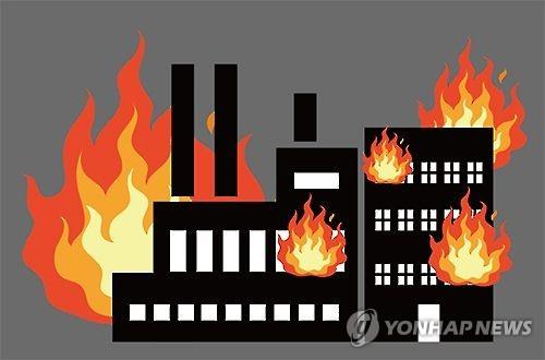 충북 음성 공장 기숙사 화재…인명피해 없어