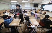 충북 31개교 부분등교·원격수업…전날보다 7곳 늘어