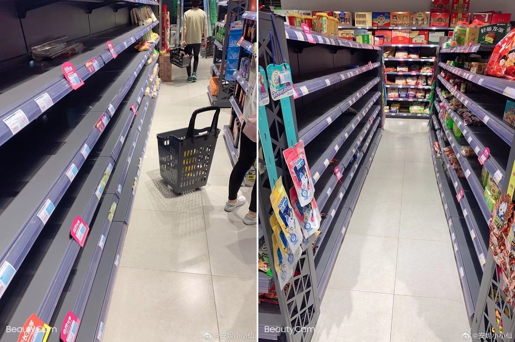 여전히 식료품 부족한 상하이 슈퍼마켓