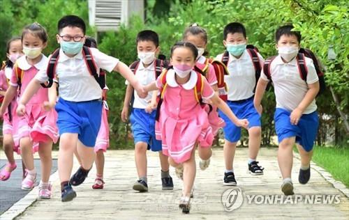 북한의 어린이들