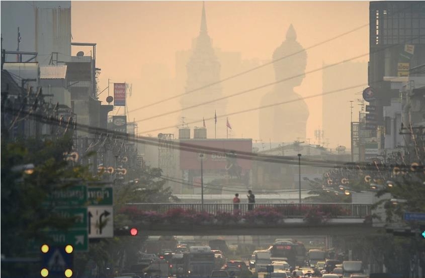공기 질 악화한 방콕 시내 모습