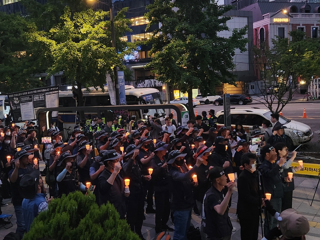 민주노총 '양회동 열사 추모 촛불문화제'