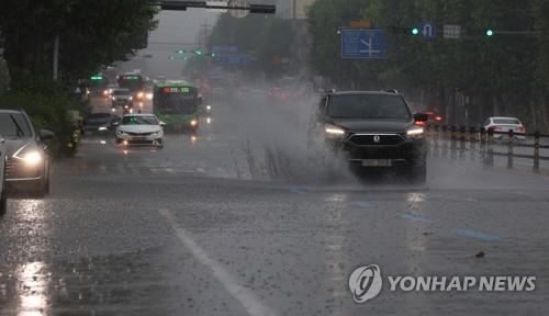 전북 3개 시·군 호우주의보…재난안전대책본부 비상 1단계