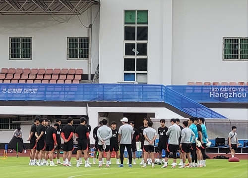 [아시안게임] '분위기 업' 황선홍호, 회복 훈련·한식 회식으로 충전
