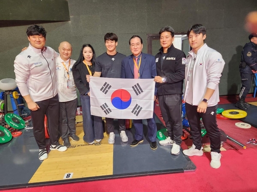 아시아역도선수권 남자 89㎏급 용상 1위에 오른 유동주