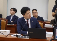 與 우재준, 요소수 무력화 장치 금지법 발의