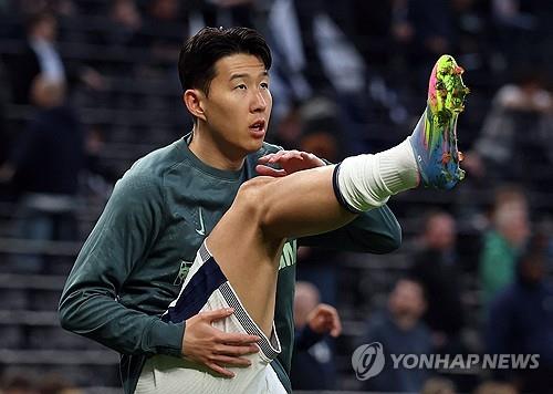 손흥민 UEL 4강 2차전 출전도 불투명…"여전히 개인 훈련 중"