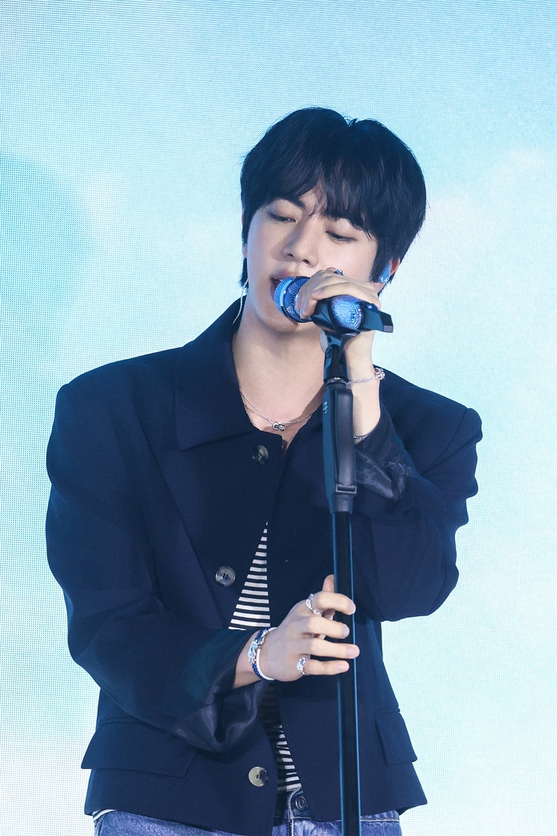 그룹 방탄소년단(BTS) 진 오프라인 이벤트
