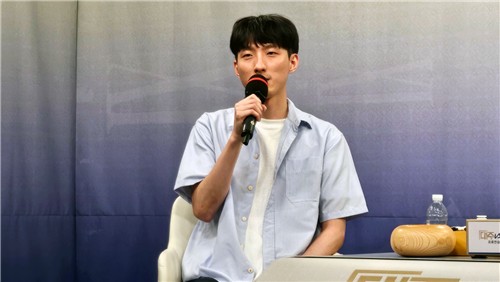 레전드보다 강한 신예…