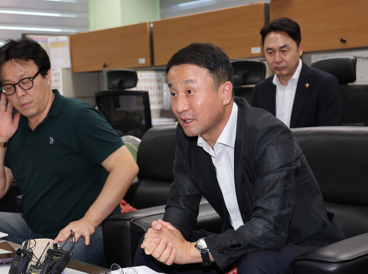 한병도 국회 예결위원장 "새만금 예산 삭감 같은 서러움…