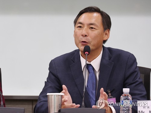 음모론 띄우기? 국격 수호? 보수단체는 왜 모스 탄 고발했나 관련 이미지1