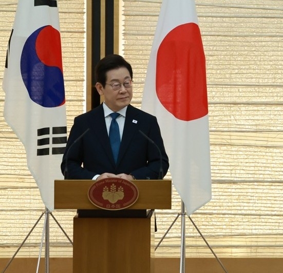 [속보] 李대통령 "한일, 비핵화 의지 재확인…대북정책 긴밀 공조키로"