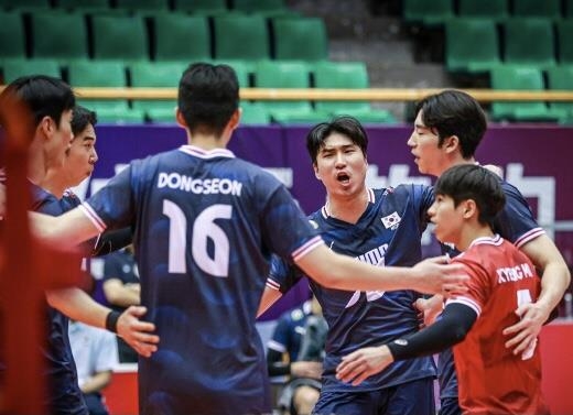 한국 남자배구, 동아시아선수권 결승서 대만 3-0으로 꺾고 우승