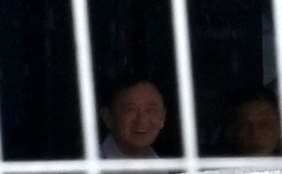 탁신 전 태국 총리, 재판 선고일 전날 귀국
