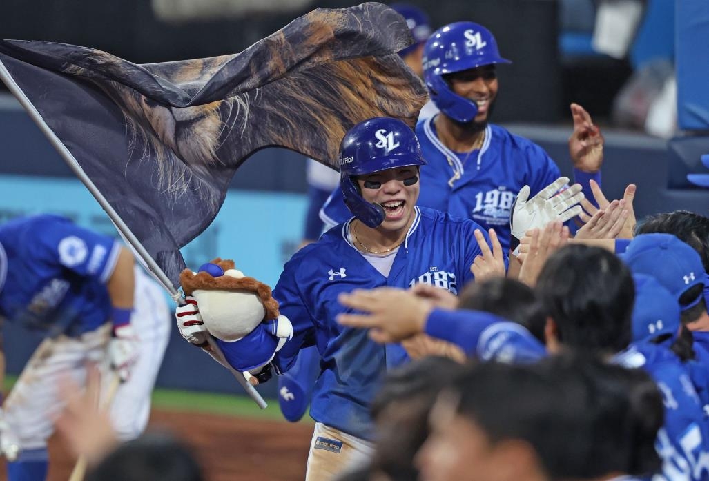 프로야구 4위 삼성, 롯데에 완승…5위 kt와 1게임 차