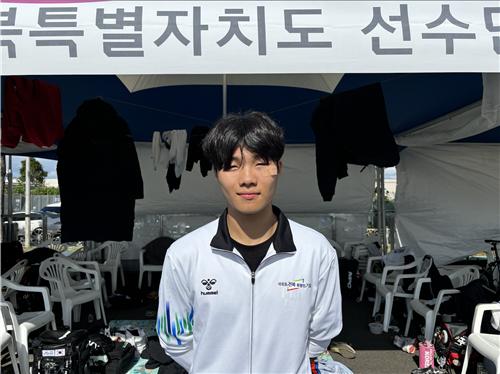 [전국체전] "30살 전에 금메달"…AG서 제외된 롤러 타는 18세 유망주의 꿈