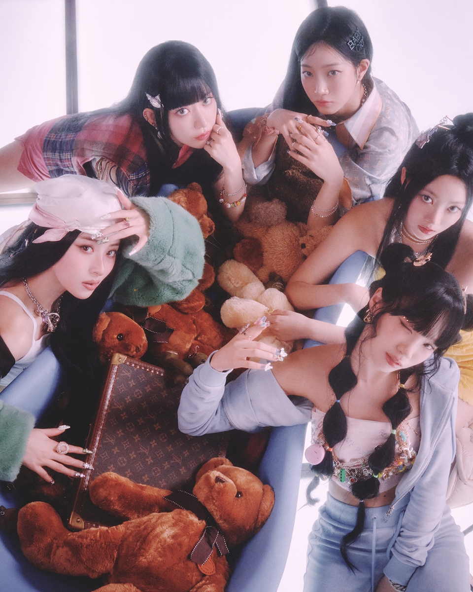 르세라핌 '이지', 스포티파이 3억 스트리밍