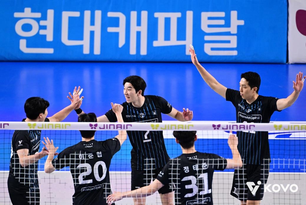 현대캐피탈 선수단