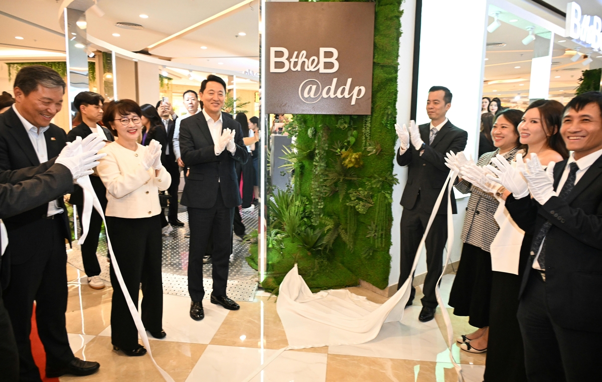 오세훈 시장, 베트남 하노이 서울 뷰티·홍보 체험관 방문