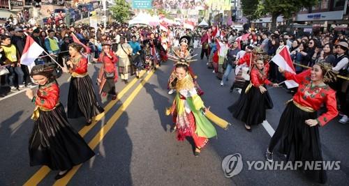 El número de residentes extranjeros en Corea del Sur sobrepasa los 2,5 millones