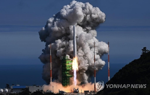 (4ª AMPLIACIÓN) Corea del Sur lanza exitosamente su cohete espacial autóctono