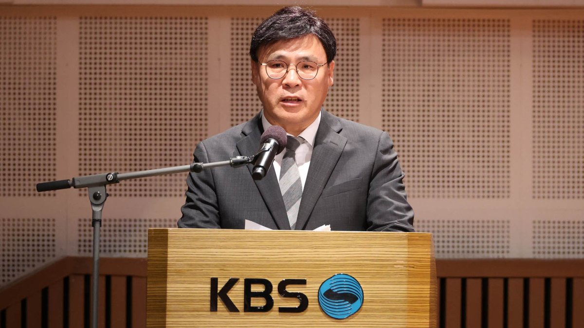 KBS이사회, 김의철 사장 해임제청안 상정