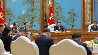 KCNA: Corea del Norte celebra una reunión del politburó para discutir la cumbre entre Kim y Putin