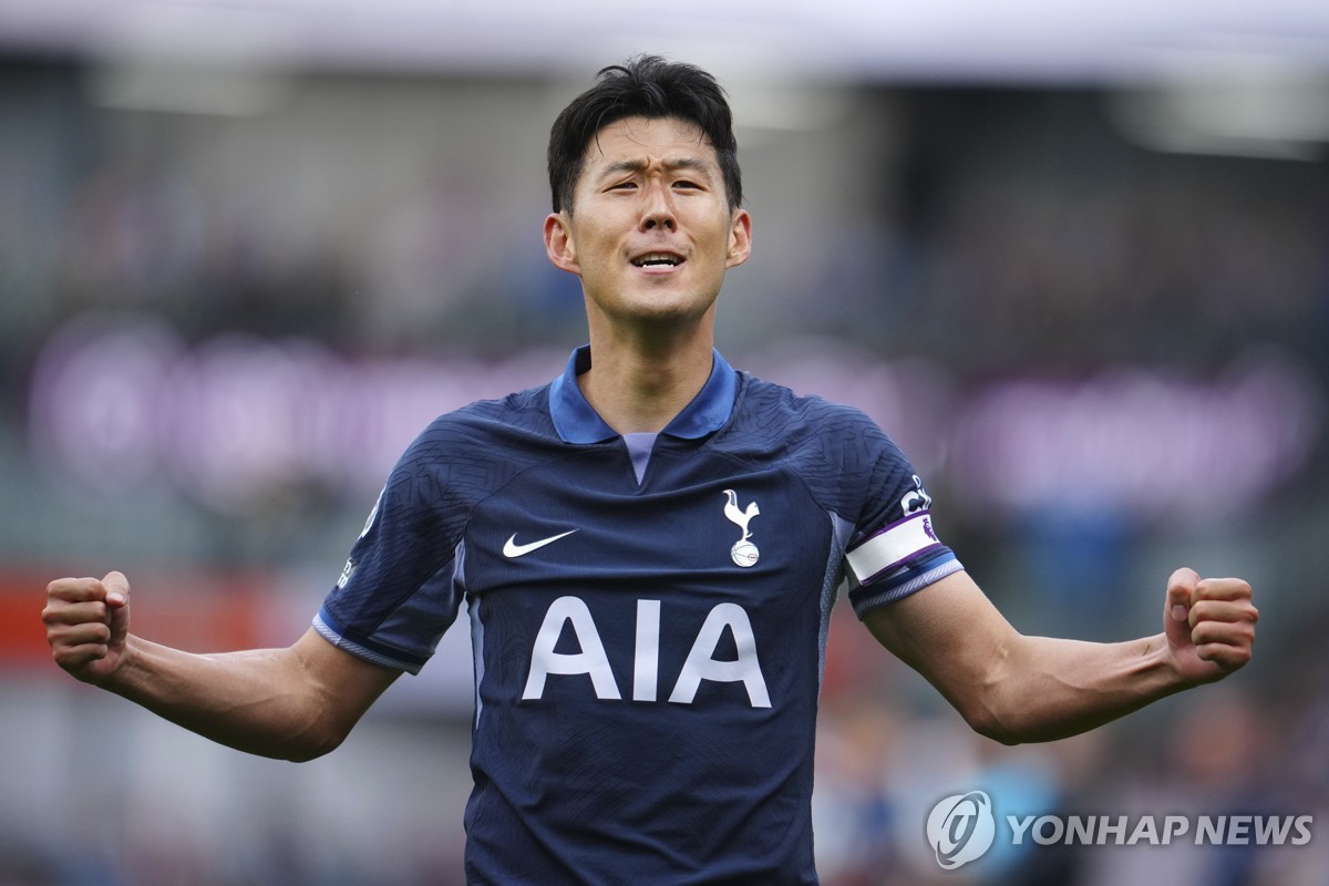 In this Associated Press photo, Son Heung-min of Tottenham Hotspur celebrates after scoring a goal against Burnley during the clubs' Premier League match at Turf Moor in Burnley, England, on Sept. 2, 2023. (Yonhap)
