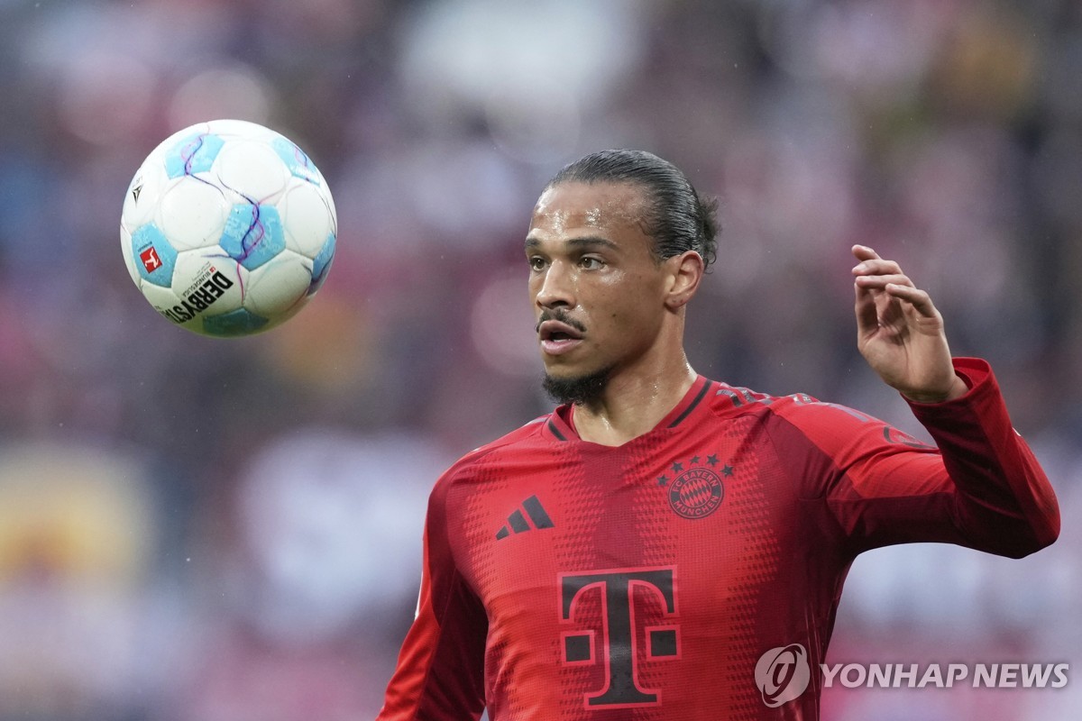 갈라타사라이와 계약한 레로이 자네가 바이에른 뮌헨에서 뛸 때 모습.