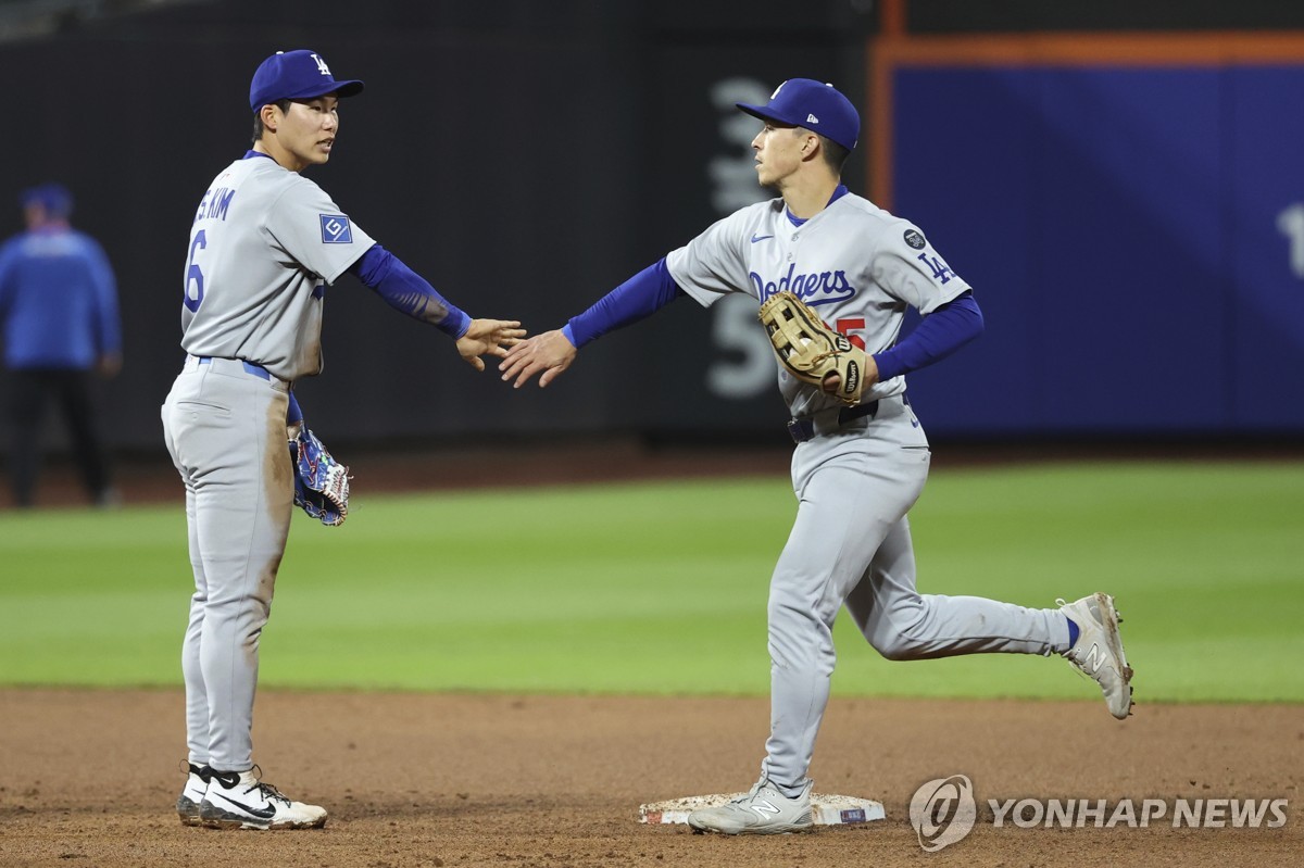 다저스 에드먼, 발목 부상 재발…