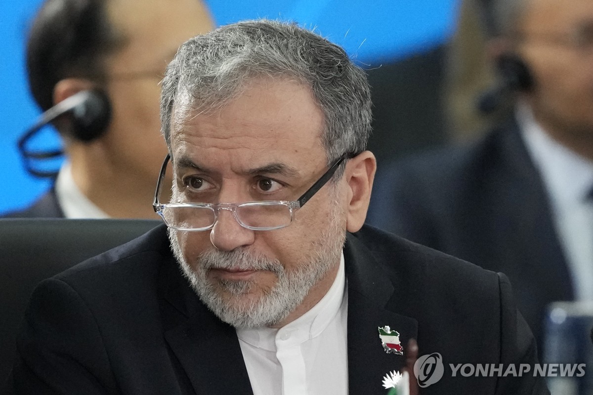 이란 "美·이스라엘 침략 되풀이되면 복구불가능한 대응"
