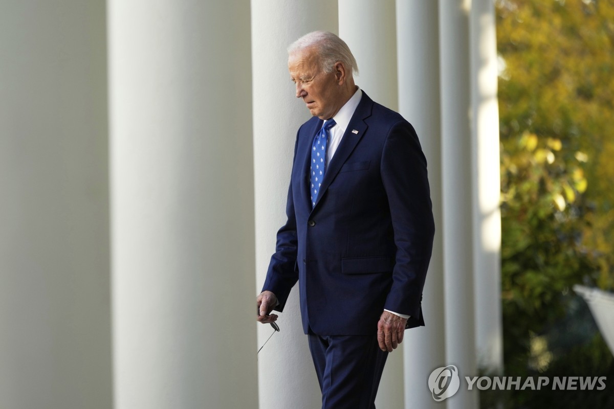 "바이든, 좀 가만히 계세요"…美민주당 내 불만 확산