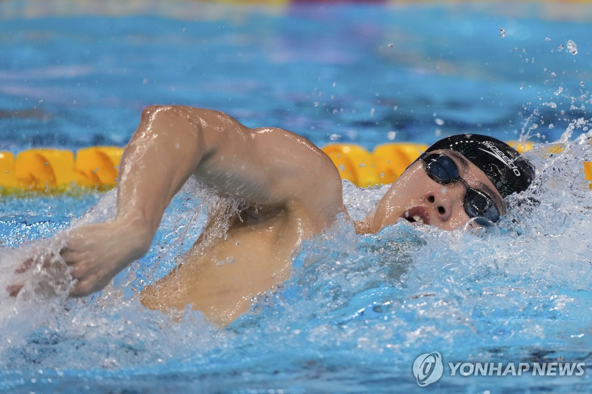 황선우, 세계수영선수권 자유형 200ｍ 8위로 예선 통과(종합)