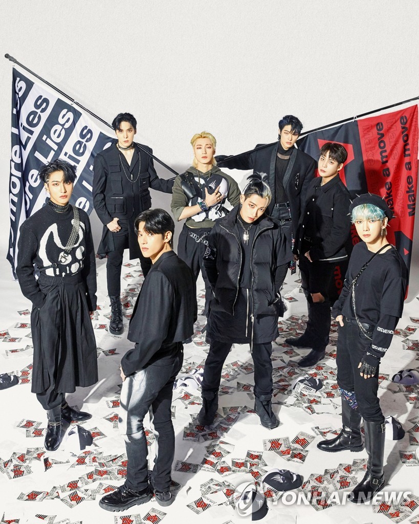La foto, proporcionada por KQ Entertainment, muestra al grupo masculino de K-pop Ateez. (Prohibida su reventa y archivo)
