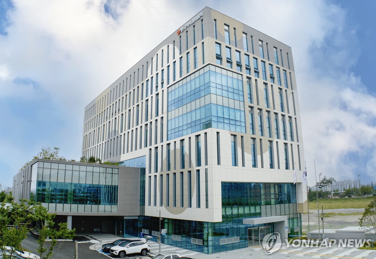 '운영 1년' 저작권위원회 법률상담소…웹툰 작가들 높은…