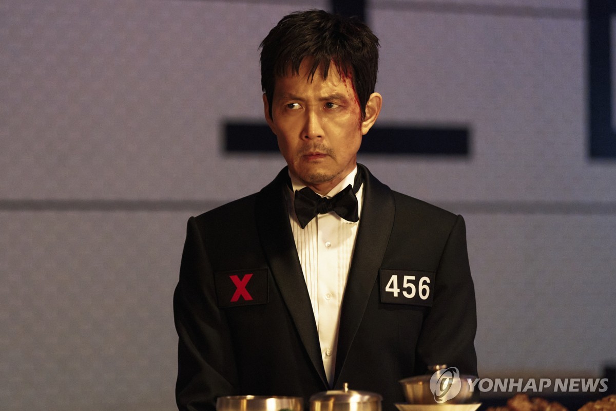 '오징어 게임' 시즌2·3, 올해 에미상 후보 불발