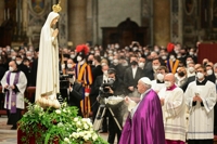 [우크라 침공] 교황, 바티칸서 평화 기도…