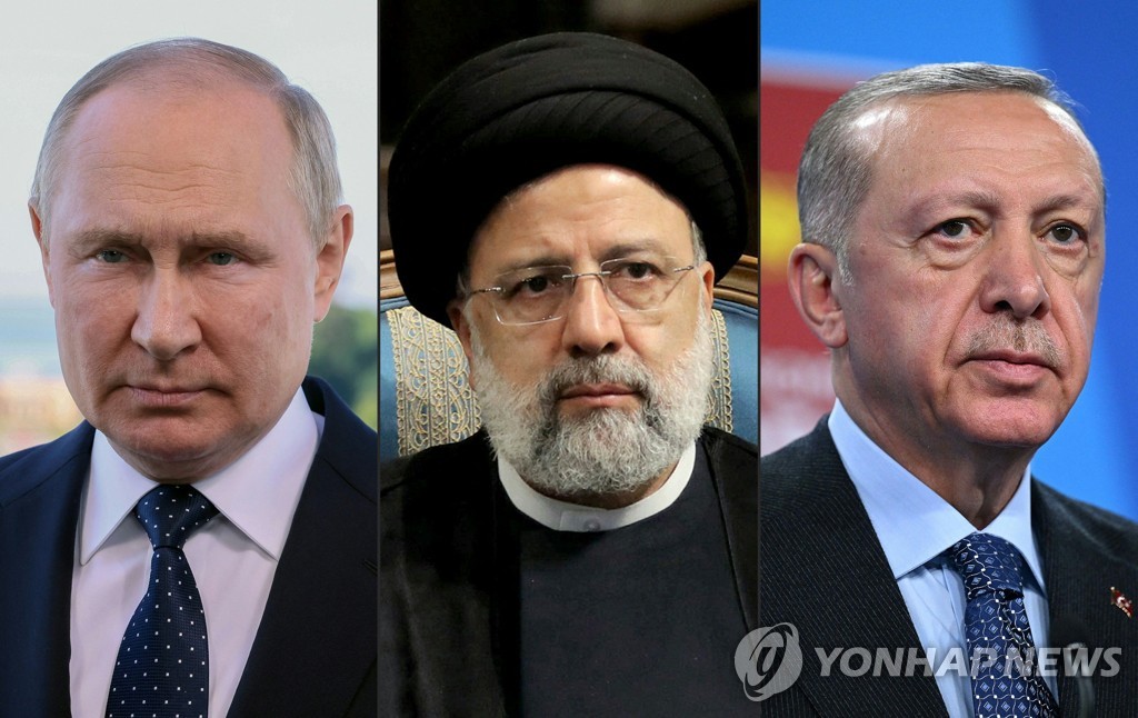 왼쪽부터 러시아 푸틴 대통령, 이란 라이시 대통령, 튀르키예 에르도안 대통령