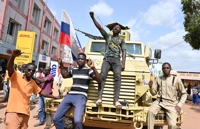 서아프리카 블록, 부르키나파소 새 군정 지도자 면담에 '만족'