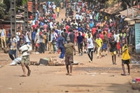 기니 군정, 안팎 압력 속 2025년초 선거 실시 합의