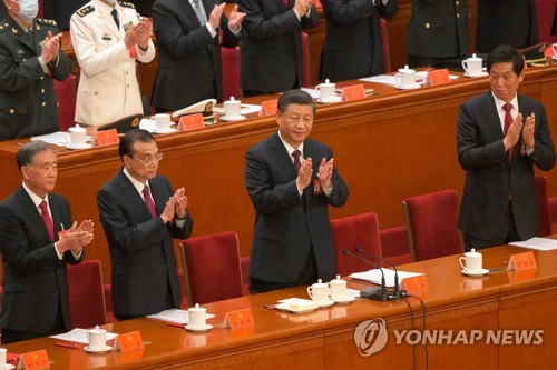 中 시진핑 3연임 사실상 확정…리커창 최고지도부서 탈락(종합)