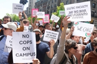 美대학, 경찰투입 反戰시위 해산 나서…'親이·親팔' 폭력충돌도