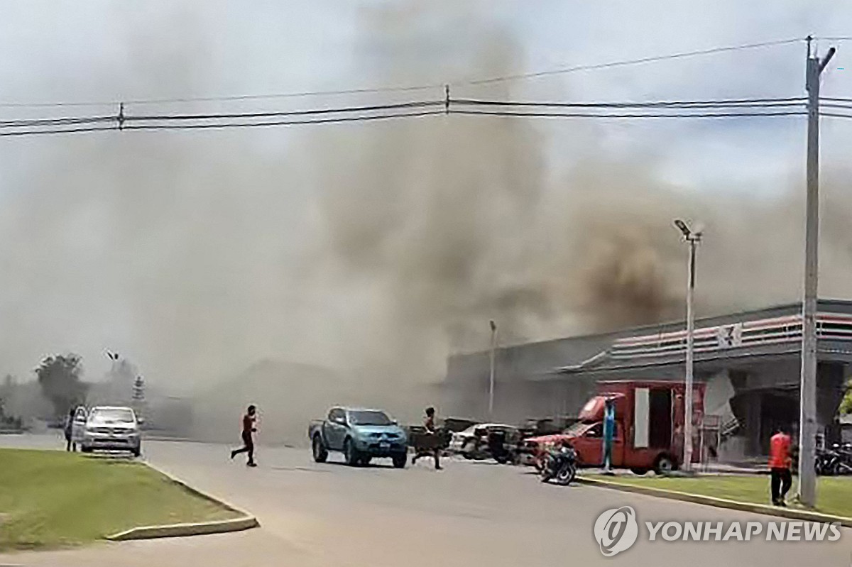 태국-캄보디아, 전투기·중화기로 교전…태국서 12명 사망