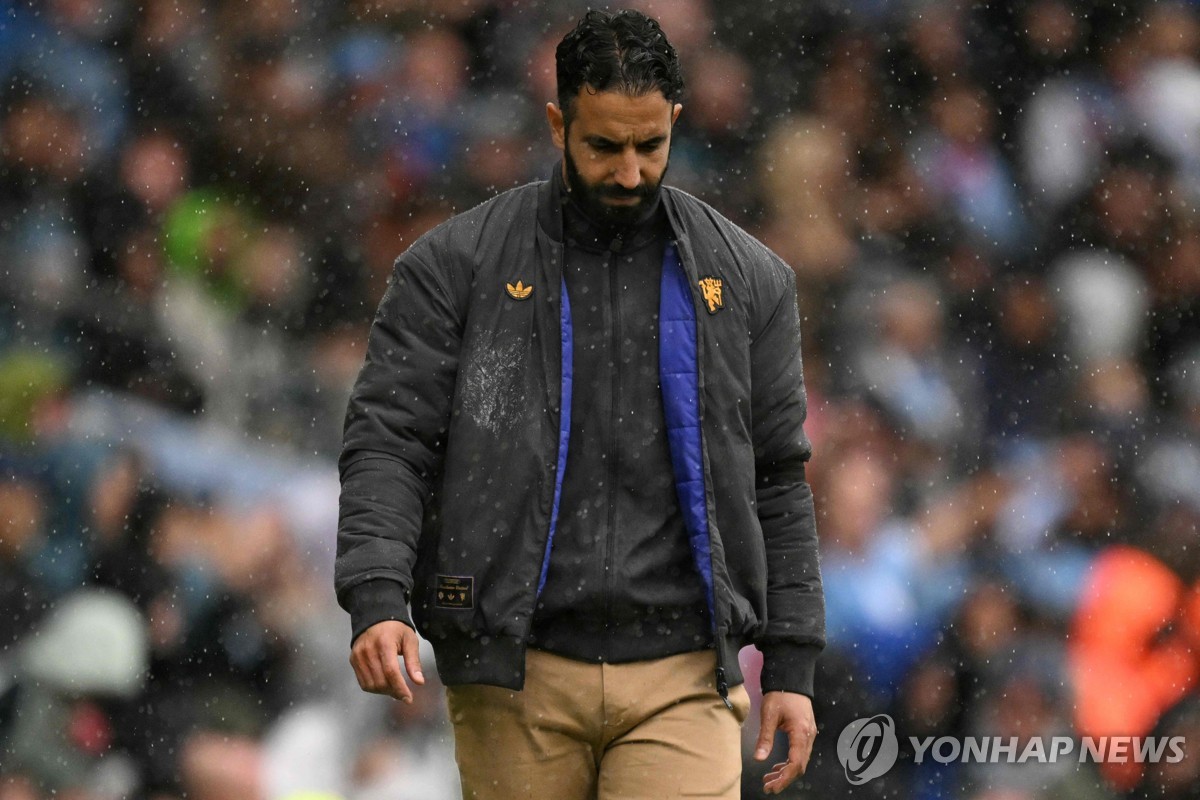 후벵 아모링 맨유 감독.