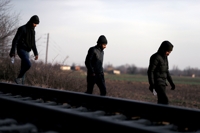 그리스서 또 비극…검문 피하려던 이주민 3명 열차사고